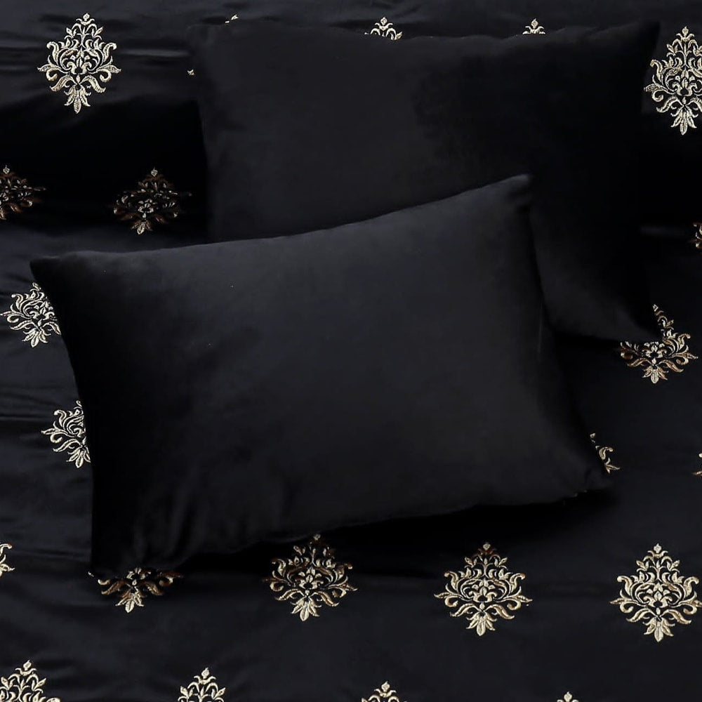 Bridal velvet bed sheet - black 3